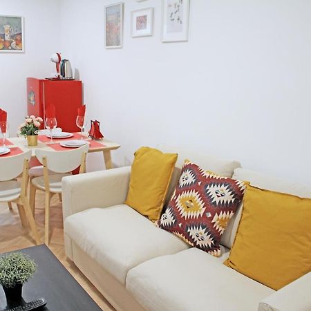 Apartamento En Madrid Bagian luar foto