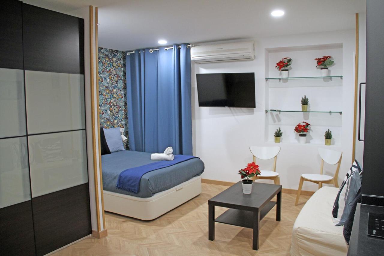 Apartamento En Madrid Bagian luar foto