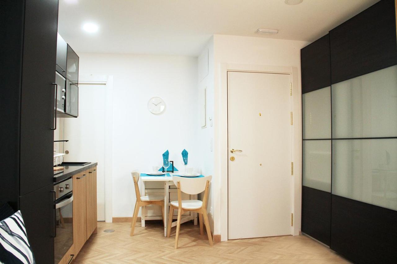 Apartamento En Madrid Bagian luar foto