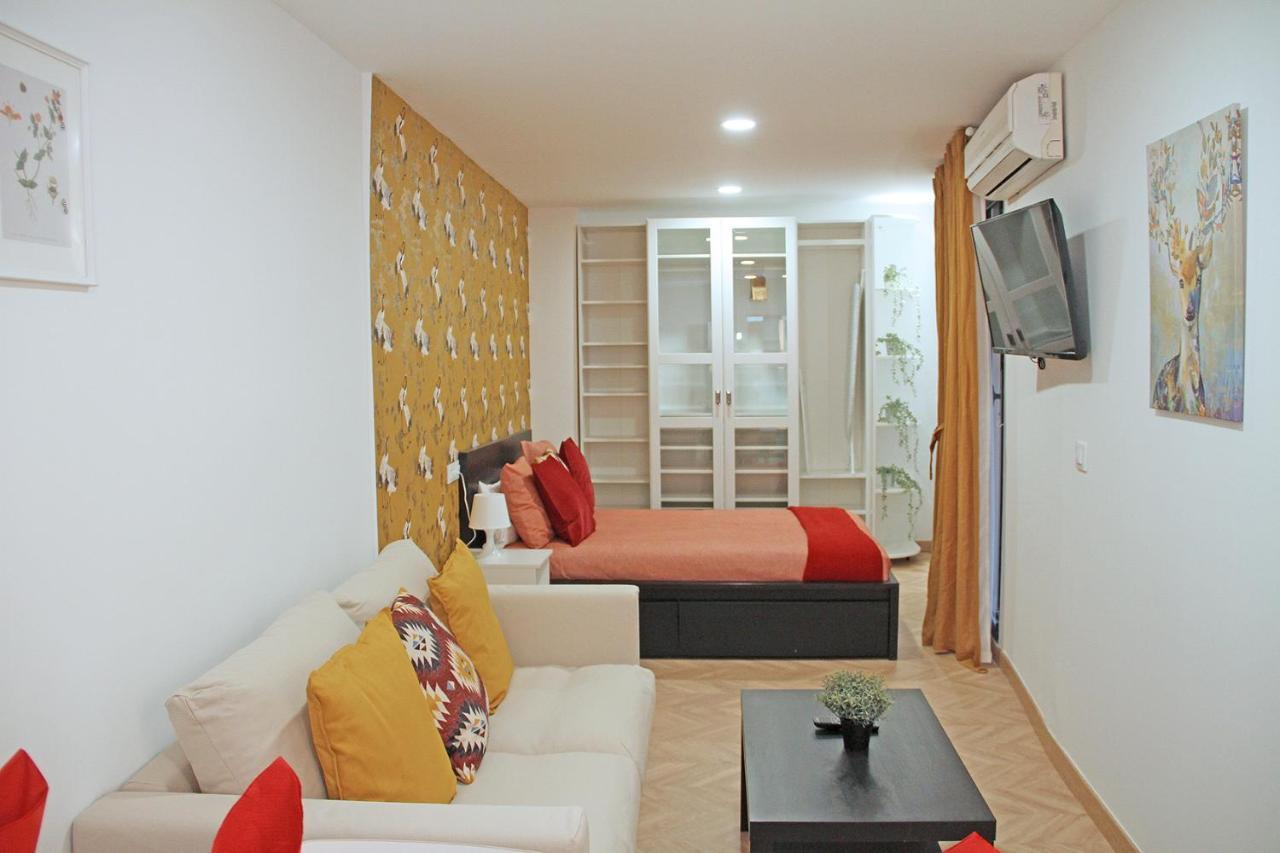 Apartamento En Madrid Bagian luar foto