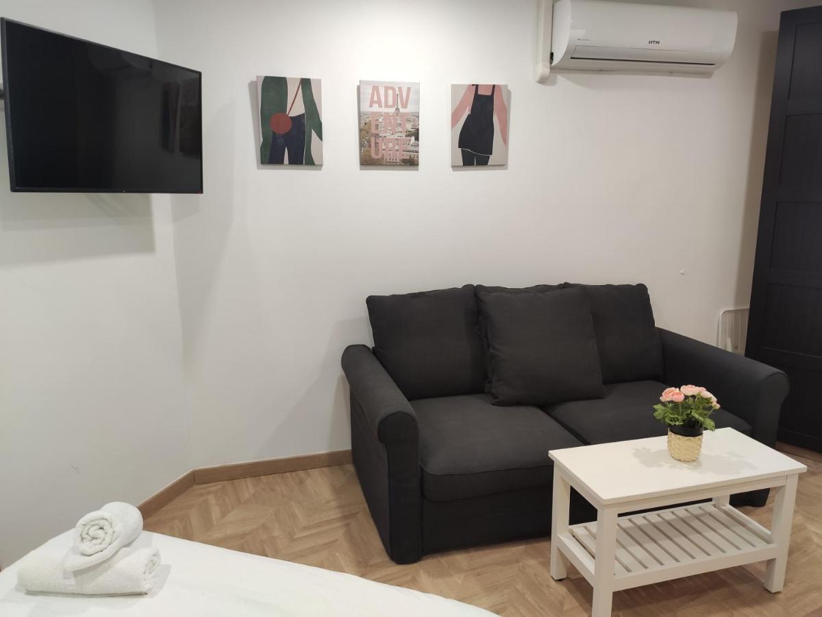 Apartamento En Madrid Bagian luar foto